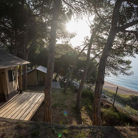 Camping Kanguro Сан Пол де Мар Екстериор снимка